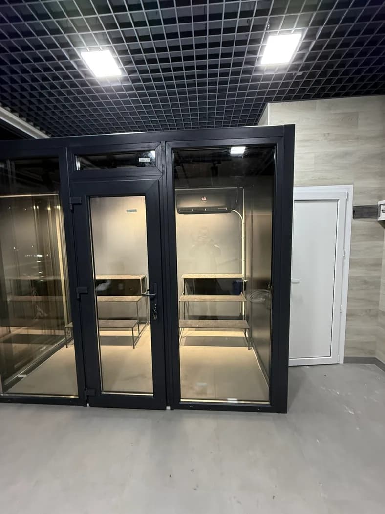 Холодильна камера для квітів — Квіти БЦ, Київ — фото 2